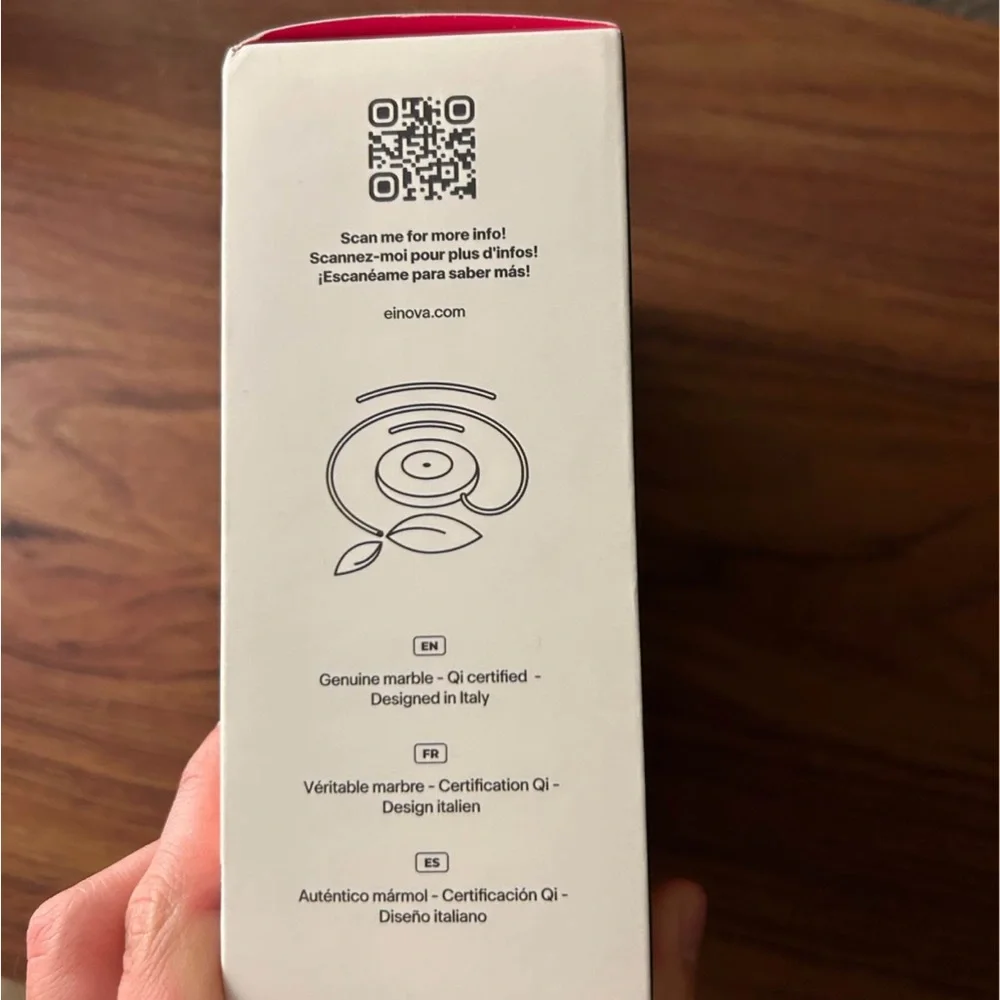 EINOVA Wireless Charging Pad in White Marble - Picture 2 of 2